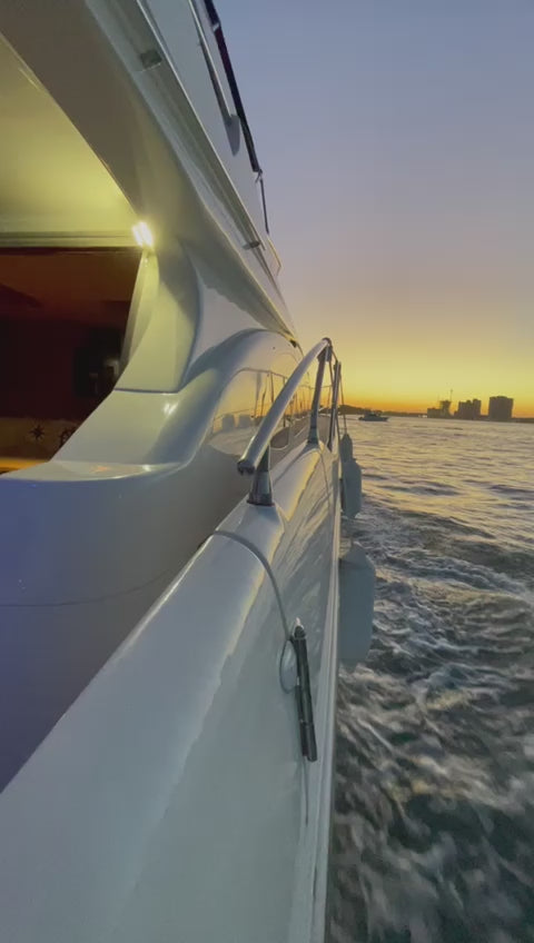 70FT Azimut DV