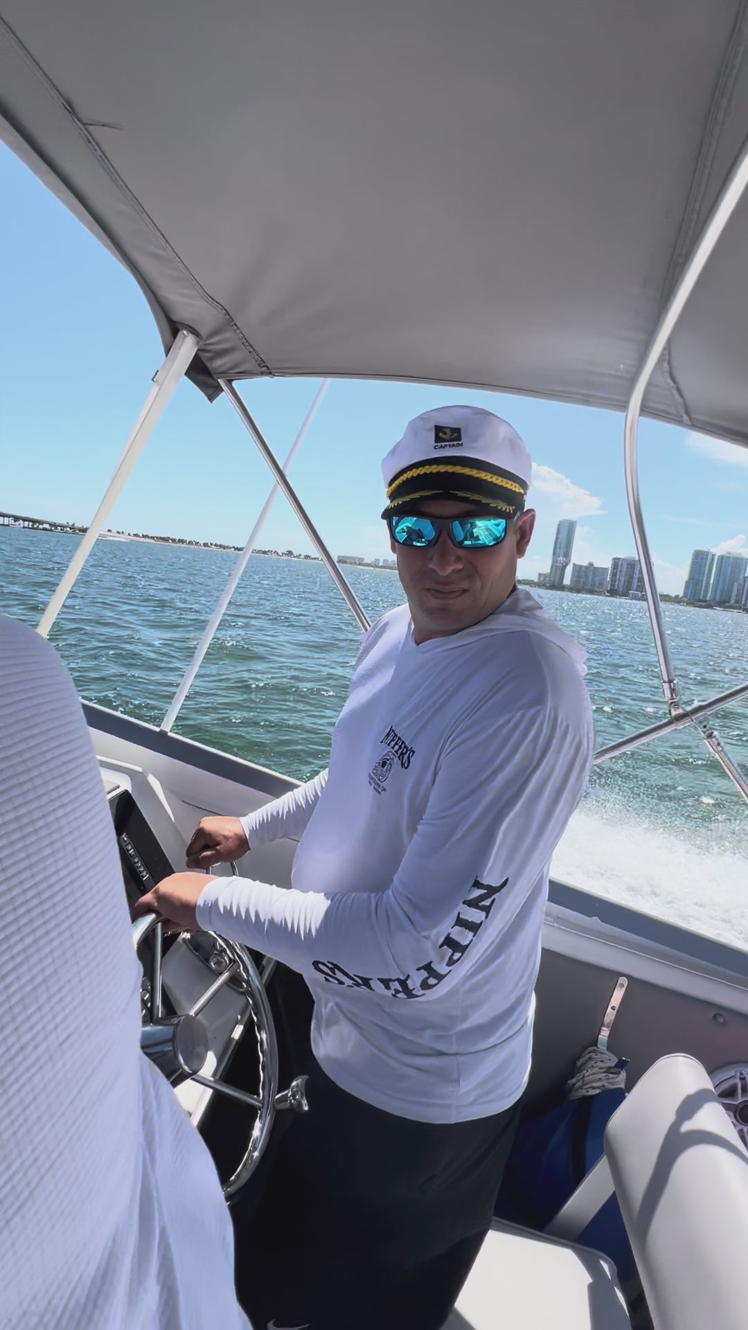 32FT Sirena