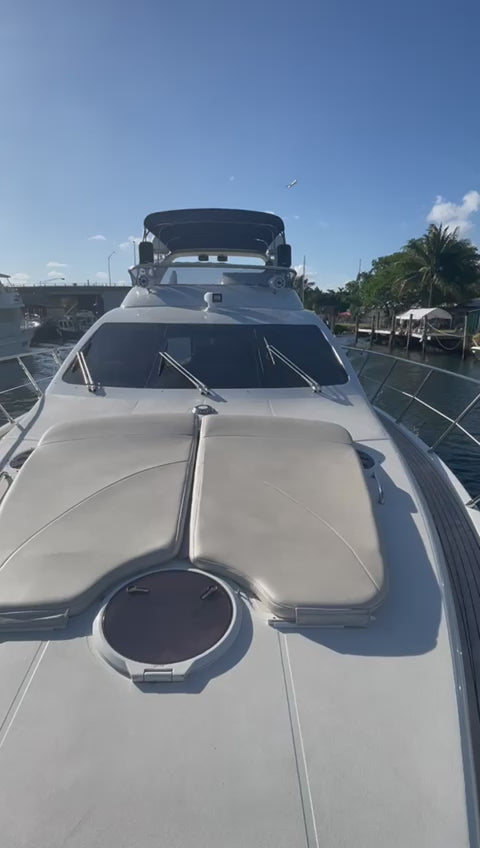 70FT Azimut DV