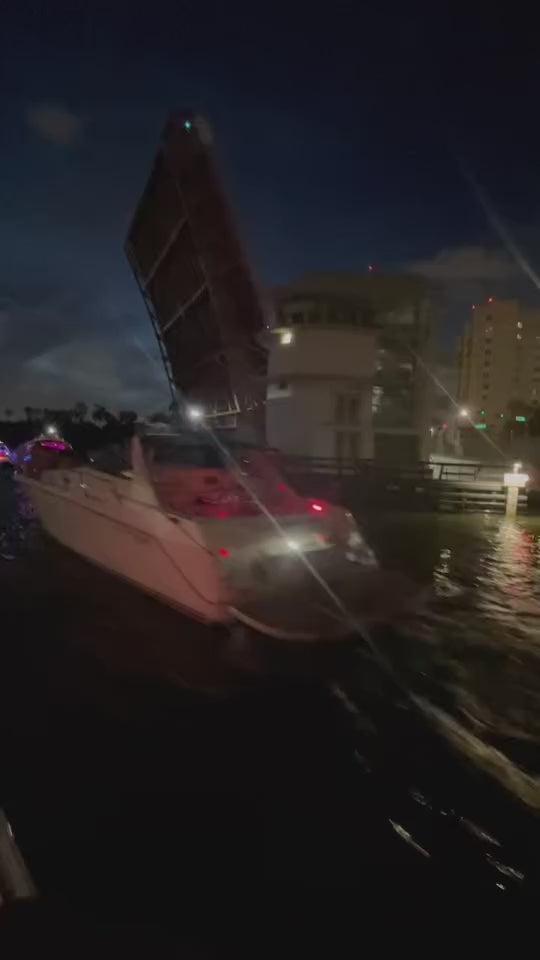 80FT Ferretti A