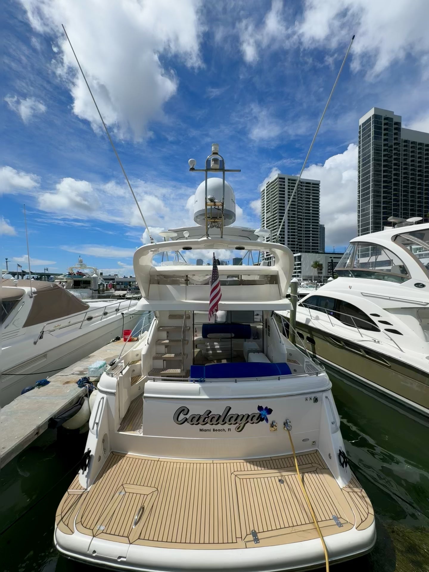 55FT Flybridge