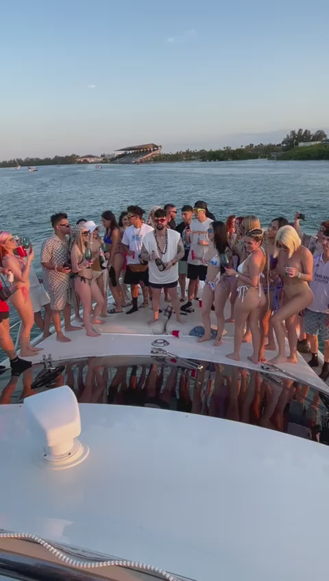 70FT Azimut DV